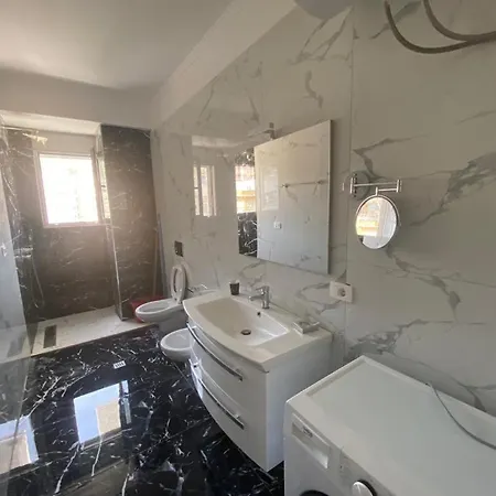 Seaview Saranda Terraces Apartment * Sarande