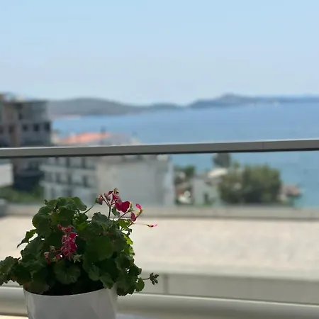 Terraces Sea&view * Sarandë